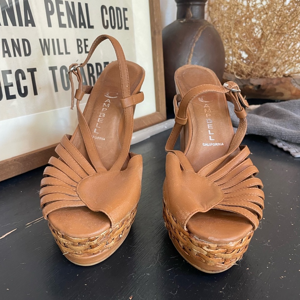 Jeffrey Campbell Tan Platform Sandals - Picture 2 of 4